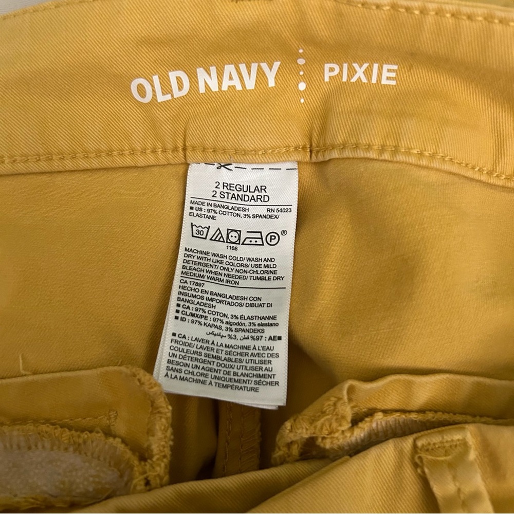 Old Navy Mustard Pixie Crop Size 2 - image 3